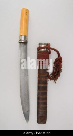 Sword (DHA) avec fourreau et baudrier. Culture : Burmese. Dimensions : H. avec fourreau 23 7/8 in. (60,6 cm) ; H. sans manteau 23 3/4 in. (60,3 cm) ; W. 1 9/16 in. (4 cm) ; WT. 1 lb. 11.1 oz. (768,3 g) ; Wt. de la gaine 7.9 oz. (224 g). Date : du 19e siècle. Musée : Metropolitan Museum of Art, New York, USA. Banque D'Images