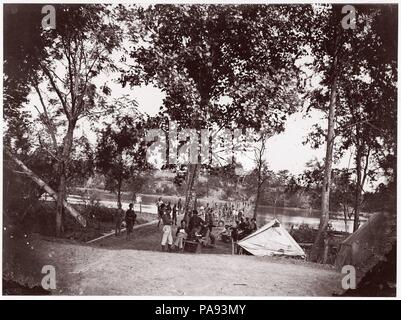 Fort Brady, James River. Artiste : Joseph Andrew Russell (Américain, 1830-1902). Ancienne Attribution : autrefois attribués à Mathew B. Brady (Américain, né en Irlande, 1823 ?-1896) de New York. Date : 1864. Musée : Metropolitan Museum of Art, New York, USA. Banque D'Images