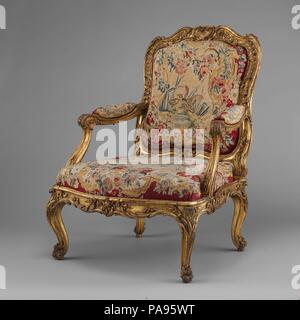 Fauteuil en arrière. Culture : français, Beauvais. Designer : Jean-Baptiste Oudry (français, Paris 1686-1755 Beauvais). Dimensions : 29 x 24 H. W. dans. (Env.) (73,7 x 61 cm). Usine : Beauvais. Directeur d'usine : les sous la direction de Jean-Baptiste Oudry (français, Paris 1686-1755 Beauvais) ; et André Charlemagne Charron (français, actif 1754-80). Date : 1754-56. Musée : Metropolitan Museum of Art, New York, USA. Banque D'Images