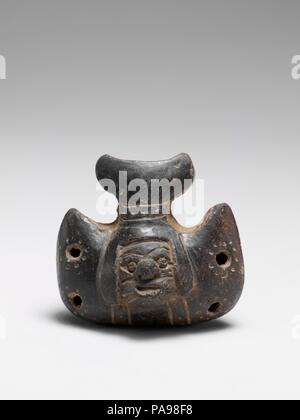 Ocarina. La Culture : Les gens Tairona ; Gayraca style. Dimensions : L. 5 cm (1-15/16 in.) ; W. 5,5 cm (2-3/8 in.). Date : 1300-1500. Musée : Metropolitan Museum of Art, New York, USA. Banque D'Images