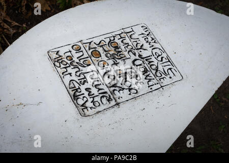 Publiez marquant le point de départ du sentier des sorcières de Pendle 400 dans la ville de Lancaster, Royaume-Uni Banque D'Images