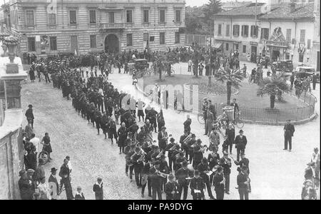 198 Piazza Vittorio Emanuele II, Busto Arsizio Banque D'Images