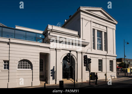 St Albans  + Musée des beaux-arts installé dans l'ancien hôtel de ville, St.Peter's street, St Albans, Hertfordshire, Angleterre, Royaume-Uni Banque D'Images