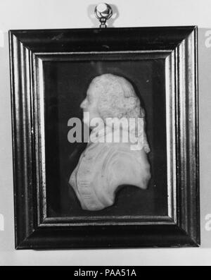 Buste de profil de Benjamin Franklin. Dimensions : 6 3/8 x 5 1/4 in. (16,2 x 13,3 cm). Bouilloire : attribuée à la patience Wright (1725-1786). Date : ca. 1775. Musée : Metropolitan Museum of Art, New York, USA. Banque D'Images