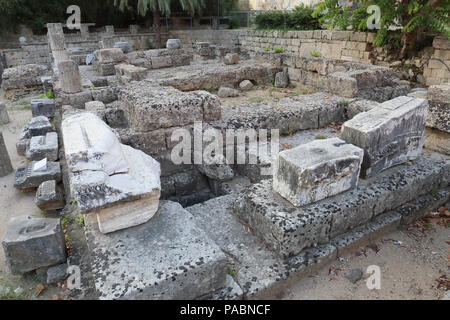 Les ruines de l'Aphrodite Temple du 3ème siècle avant J.-C. dans la vieille ville de Rhodes, en Grèce. Banque D'Images