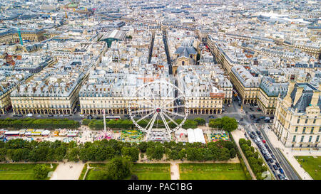 Grand Carrousel sur le edgue du Jardin des Tuileries, Paris, France Banque D'Images