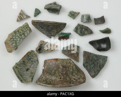 Des fragments de verre. Culture : le copte. Dimensions : Stockage (petri diam.) : 5 9/16 in. (14,1 cm). Date : 4ème au début du 5e siècle. Musée : Metropolitan Museum of Art, New York, USA. Banque D'Images