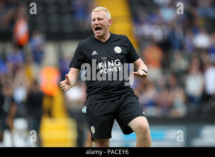 Leicester City gestionnaire adjoint Adam Sadler pendant un pré saison match amical à Meadow Lane, Nottingham. ASSOCIATION DE PRESSE Photo. Photo date : Samedi 21 juillet 2018. Crédit photo doit se lire : Nick Potts/PA Wire. Utilisez uniquement rédactionnel aucune utilisation non autorisée avec l'audio, vidéo, données, listes de luminaire, club ou la Ligue de logos ou services 'live'. En ligne De-match utilisation limitée à 75 images, aucune émulation. Aucune utilisation de pari, de jeux ou d'un club ou la ligue/dvd publications. Banque D'Images