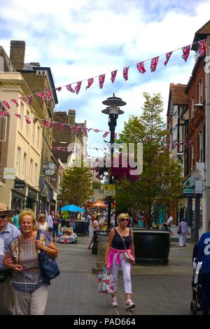 Windsor, Royaume-Uni. 22 juillet 2018. UK Météo : ciel bleu avec des nuages sur une chaude journée à Windsor. Matthieu Ashmore/Alamy Live News Banque D'Images