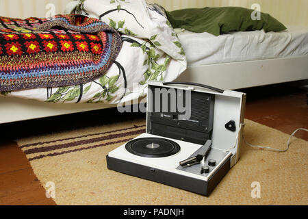 Record Player dans une chambre Banque D'Images