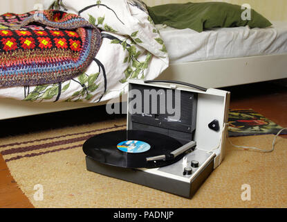 Record Player avec enregistrement dans une chambre Banque D'Images