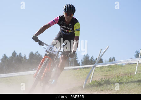 Vallnord, La Massana, Andorre. 17 juillet 2018. MASTER VTT XCO, COUPE DU MONDE XCO, maîtres de la Coupe du Monde de vélo de montagne 2018 35 - 40 , Andorre Vallnord Banque D'Images