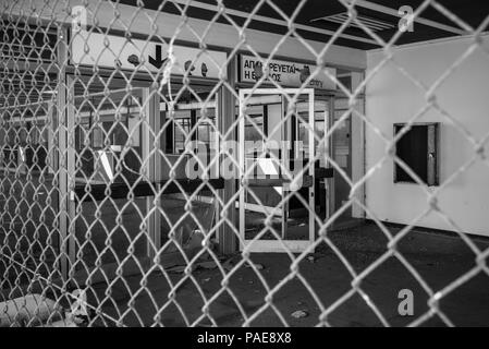 L'aéroport international de Nicosie est un aéroport abandonné situé à l'ouest de la capitale de l'île ville. Banque D'Images