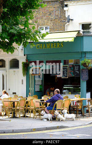 Lauriston Road, London, Londres, Royaume-Uni Banque D'Images