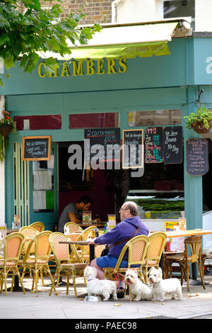 Lauriston Road, London, Londres, Royaume-Uni Banque D'Images