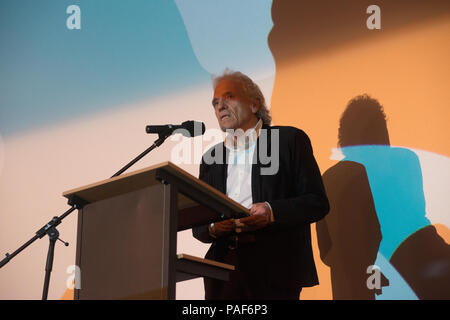 Abel Ferrara directeur et directeur Philipp Gröning lors d'un photocall à Filmfest München 2018 Banque D'Images