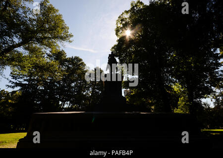 Milan, Italie - 22 juillet 2018 : monument équestre de Napoléon III, par Francesco Barzaghi dans le parc Sempione, Milan Banque D'Images