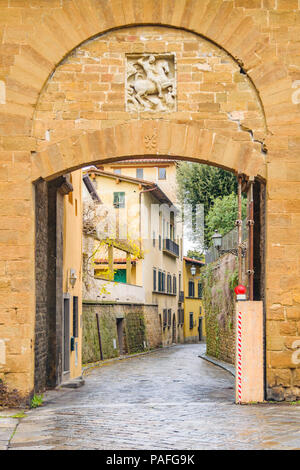 Porta di San Giorgio au quartier Oltrarno urban Street View Banque D'Images