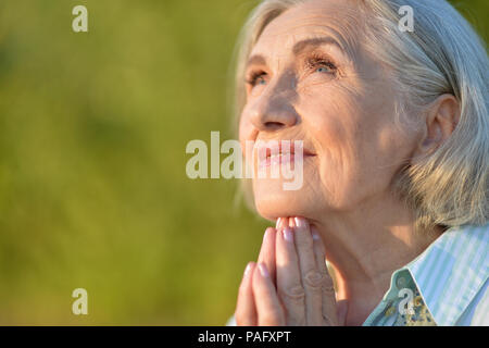 Portrait of senior woman Banque D'Images