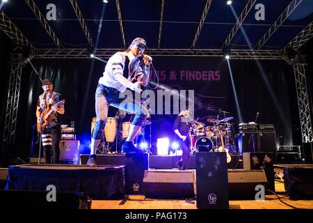 Sestri Levante Genova Italie 21 juillet 2018 Gogol Bordello live au Festival 2018 Mojotic © Roberto Finizio / Alamy Banque D'Images