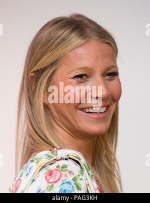 Vous pourrez assister à des parties comme Gwyneth Paltrow, actrice ayant remporté un Oscar, et ambassadeur de la marque Frédérique Constant lance l'horloger suisse de neuf femmes Collecte automatique avec : Gwyneth Paltrow Où : London, Royaume-Uni Quand : 21 Jun 2018 Credit : Phil Lewis/WENN.com Banque D'Images