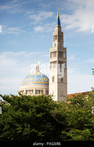 La basilique du Sanctuaire national de l'Immaculée Conception à Washington, DC. Banque D'Images