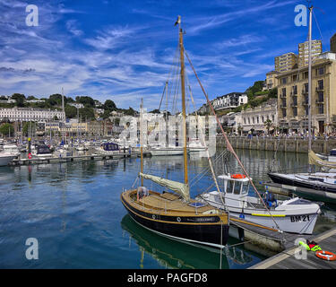 Go - DEVON : le port intérieur à Torquay (image HDR) Banque D'Images