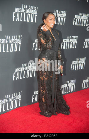 Washington DC, 22 juillet 2018, USA : Le nouveau film de Tom Cruise, Mission Impossible : Fallout, a sa première au Smithsonian Air and Space Museum de Washington DC. Certaines des stars participant à includeAngela Bassett. Patsy Lynch/Alamy Banque D'Images