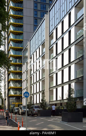 Avis de partenaire tours bloc. Highpoint - Newington Butts, Elephant and Castle, Royaume-Uni. Architecte : Rogers Stirk Harbour  + Partners & passage de l'axe Banque D'Images