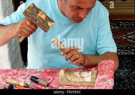 Travail sur bois, Berat, Albanie Banque D'Images