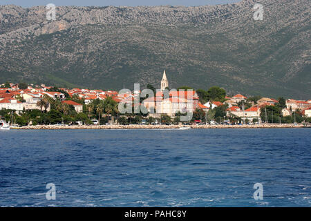 Petite ville balnéaire d'Orebic, sur la péninsule de Peljesac, Croatie Banque D'Images