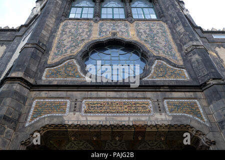 Musée des arts de Budapest. C'est le troisième plus ancien musée des arts appliqués dans le monde Banque D'Images