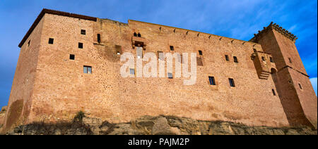 Mora de Rubielos Castle en Teruel Espagne situé sur Gudar Sierra Banque D'Images