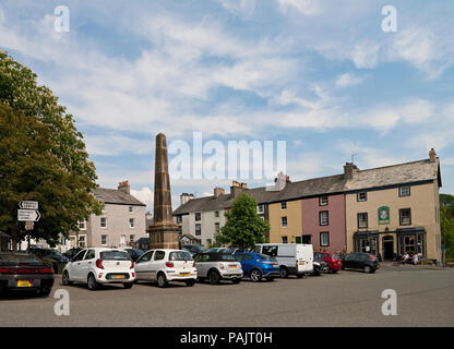 Market Square en été Broughton dans Furness Cumbria Angleterre Royaume-Uni Grande-Bretagne Banque D'Images