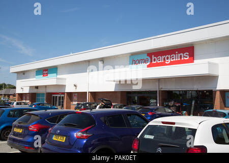 Accueil bonnes affaires et des magasins d'Argos, Holyhead, Anglesey, Pays de Galles Banque D'Images