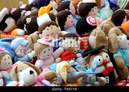 Accueil doudous et peluches représenté sur un stand à Bognor Regis, West Sussex, UK. Banque D'Images