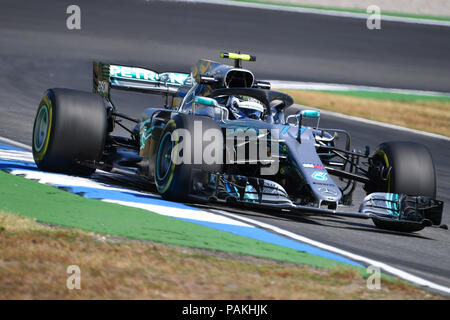 Hockenheim, Deutschland. 20 juillet, 2018. Valtteri Bottas (FIN, Mercedes AMG Petronas Motorsport), l'action dans sa voiture de course, de la formation, de la Formule 1 : GP de Hockenheim, GermanyGermany saison 2018, 20.07.2018, sur. Utilisation dans le monde entier | Credit : dpa/Alamy Live News Banque D'Images