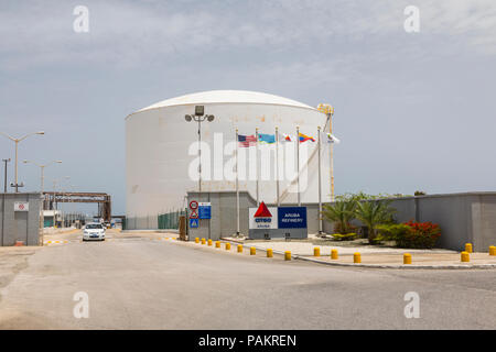 Raffinerie de pétrole d'Aruba, San Nicolas, Aruba, Caraïbes Banque D'Images