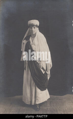 Vintage Glasgow Photo d'une dame portant robe théâtrale Banque D'Images