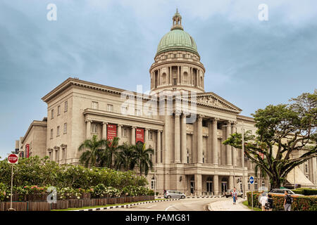 Singapour - janvier 14, 2018 : en face de la National Gallery à Singapour Banque D'Images