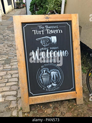 Bienvenue à la célèbre Turf Tavern, 4 Bath PL, Oxford, Oxfordshire, Angleterre du Sud-est, ROYAUME-UNI, OX1 3SU Banque D'Images