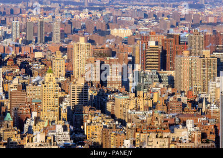 L'Upper West Side vue du haut de la plate-forme d'observation des roches au Rockefeller Center, Manhattan, New York City, New York, USA, le 02 janvier, 20 Banque D'Images