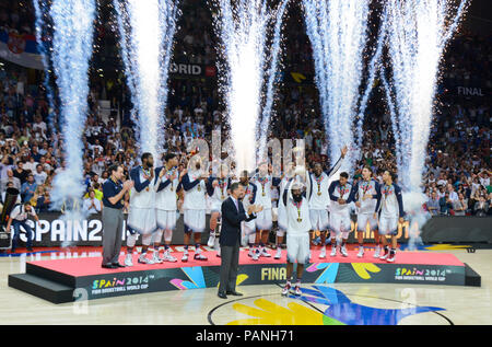 USA Basketball célèbre remporter le championnat, la Coupe du Monde de la FIBA Espagne 2014 Banque D'Images