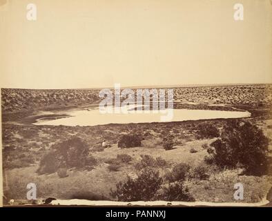 Desert Lake, près de Ragtown, Nevada. Artiste : Timothy H. O'Sullivan (Américain, né en Irlande, 1840-1882). Dimensions : Image : 22,3 x 29,1 cm (8 3/4 x 11 7/16 po.) mat : 40,6 x 50,8 cm (16 x 20 in.). Date : 1867. Musée : Metropolitan Museum of Art, New York, USA. Banque D'Images