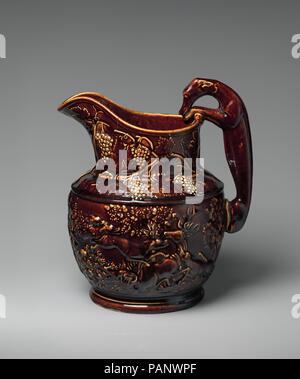 Pitcher. Culture : L'Américain. Dimensions : H. 10 1/4 in. (26 cm). Bouilloire : United States Pottery Company (1852-58). Date : 1852-58. Musée : Metropolitan Museum of Art, New York, USA. Banque D'Images