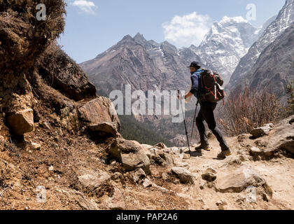 Solo Khumbu, Népal, Everest, Sagamartha Parc National, les alpinistes randonnées l'himalaya Banque D'Images