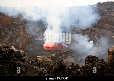 Afrique, République démocratique du Congo, le Parc National des Virunga, volcan Nyiragongo Banque D'Images