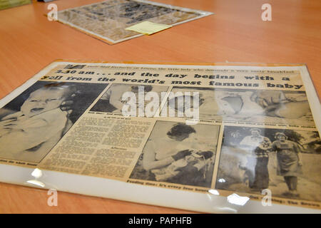 De 0001 sous embargo mercredi 25 juillet un coupant de la Daily Mail daté de juillet 1978, qui fait partie de l'archive Lesley Brown, une collection d'articles relatifs à la naissance du premier bébé né par FIV, Louise Brown, qui célèbre son 40e anniversaire mercredi. Banque D'Images