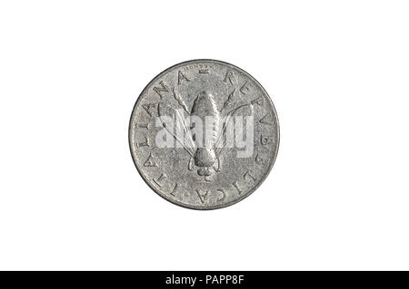 Deux lire italienne coin close-up de années 50, l'Italie, côté tête avec l'icône de l'abeille. Isolé sur fond blanc studio. Pièce de collection d'archives de deux lires valeur. Banque D'Images