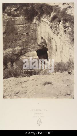 Jérusalem. (Environs) Grotte de Jérémie. Artiste : Louis de Clercq (Français, 1837-1901). Dimensions : Image : 11 in. × 8 1/4 in. (28 × 21 cm) Mont : 17 15/16 × 23 1/4 in. (45,5 × 59 cm). Lithographe : H. Jannin (Français). Imprimante : J. Blondeau et Antonin. Date : 1860 ou plus tard. Musée : Metropolitan Museum of Art, New York, USA. Banque D'Images